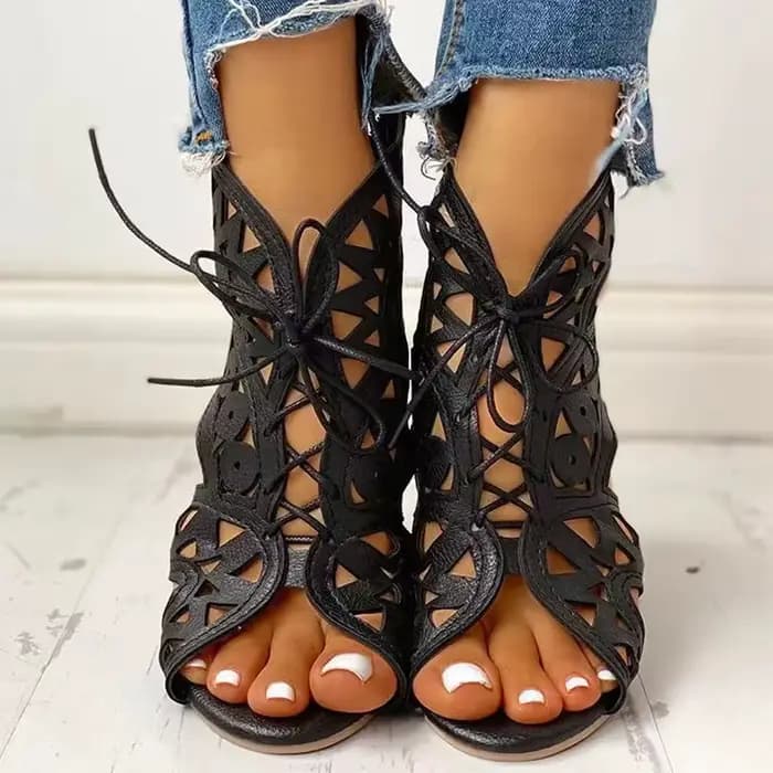 Sandales compensées pour femmes 2026 – Chaussures d'été tendance à lacets, talon bas, plates, grandes tailles, décontractées, ajourées