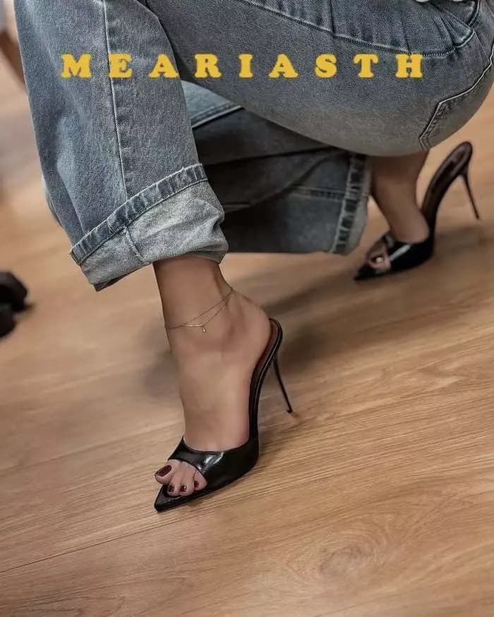 Chaussures pointues à talons hauts et bout ouvert pour femmes