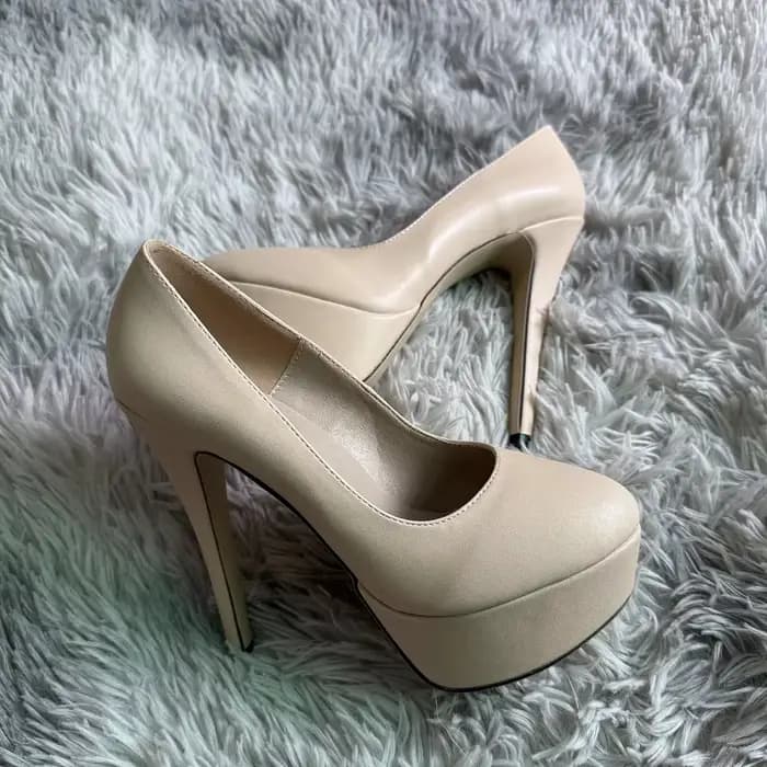 Escarpins à talons hauts pour femmes