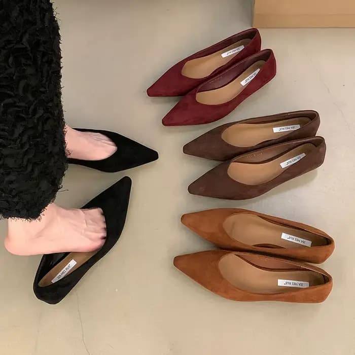 Escarpins à talons bas carrés pour femmes
