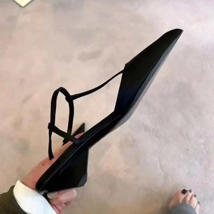 Chaussures de marque pour femmes, sandales Sexy à bout pointu, confortables, à talons bas, tendance, simples, polyvalentes, escarpins de grande taille