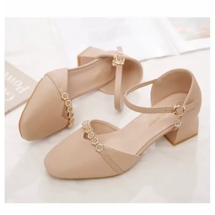 Chaussures à talons hauts pour femmes