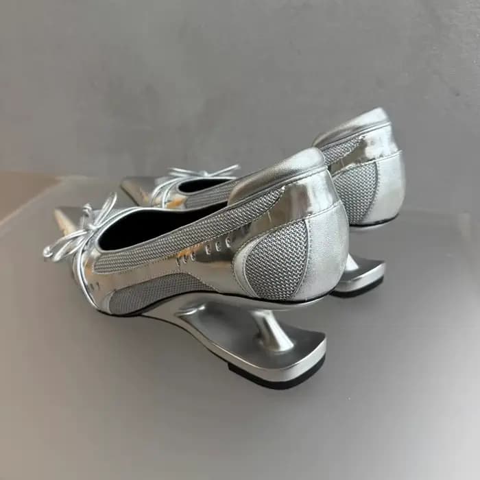 Chaussures à talons hauts pour femmes