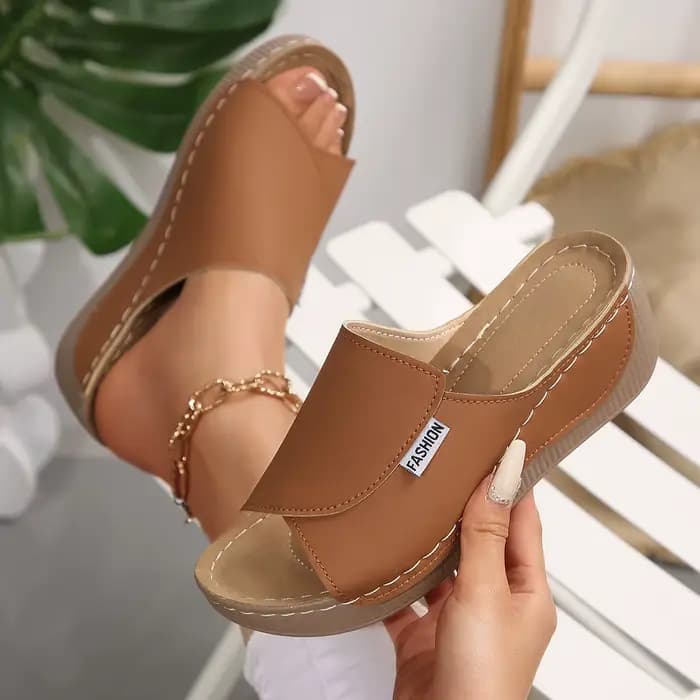 Femmes chaussons compensés été 2025 nouvelle mode pantoufles bout ouvert respirant sandales confortable boucle femme