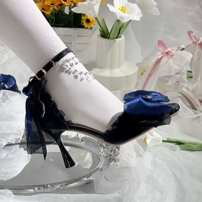 Chaussures à talons bleus