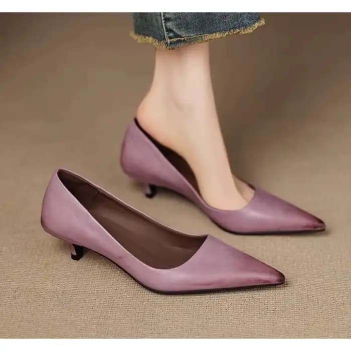 Escarpins roses à talons hauts et fins pour femmes