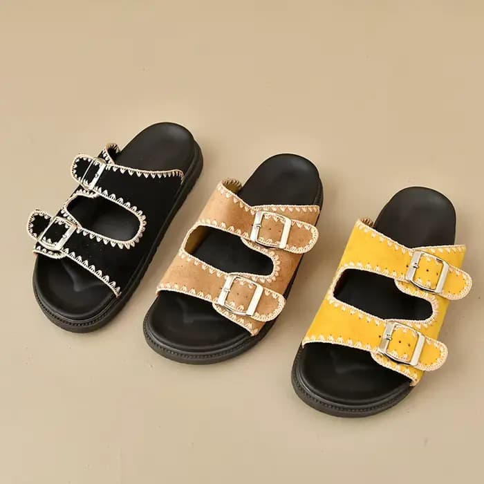 Sandales plates en daim pour femmes