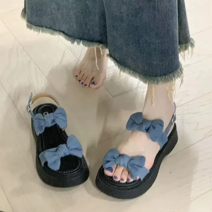 Chaussures pour femmes Bow été 2025 avec talons moyens sandales pour femme plate-forme compensée