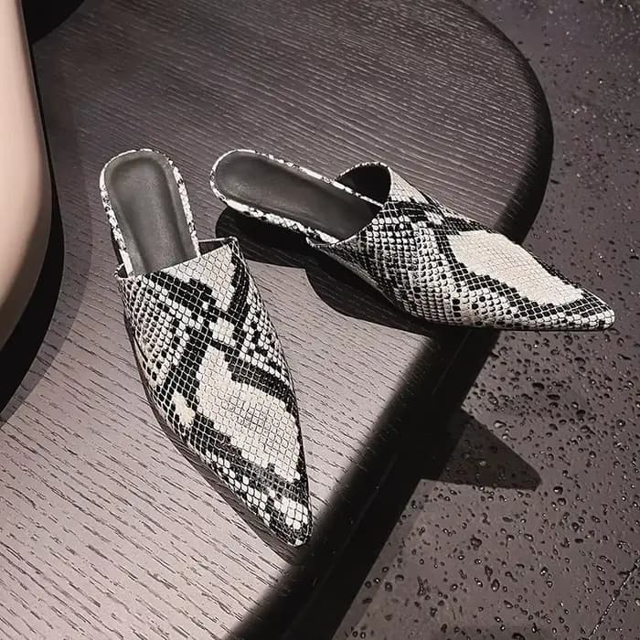 Nouvelles pantoufles Mueller 2026 en cuir véritable pour femmes