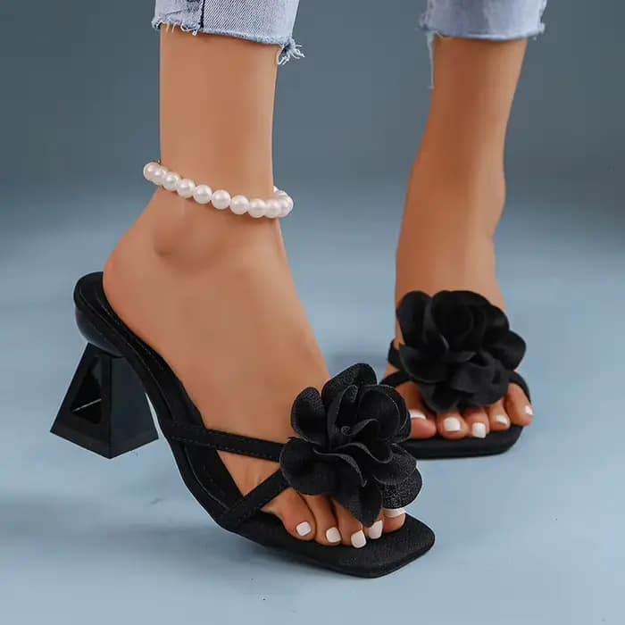 Sandales à talons épais à fleurs roses pour femmes