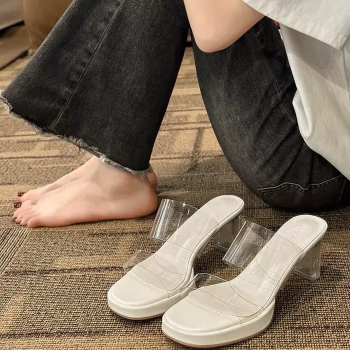 Sandales transparentes à talons hauts pour femmes