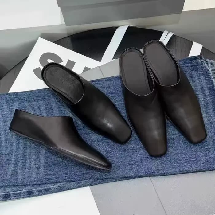 Mules en cuir rétro pour femmes, chaussures polyvalentes à enfiler pour le printemps, l'été et l'automne, bout carré, semelle intérieure haute, semelle extérieure en caoutchouc, confortables