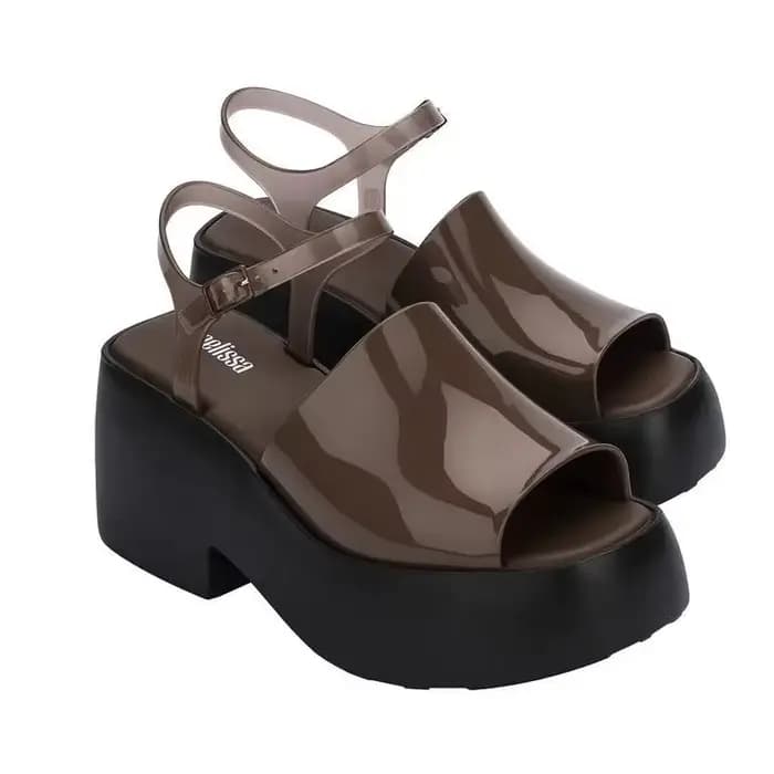 Sandales Molly avec semelle optique augmentée