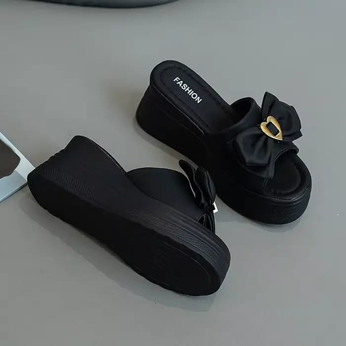 Chaussures compensées souples de luxe