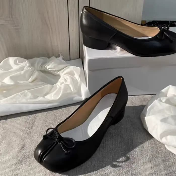 Escarpins à talons hauts fendus pour femmes