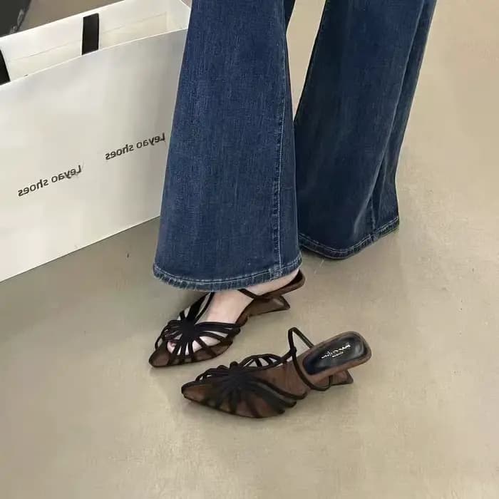 Sandales à lanières en T pour femmes, chaussures de créateur à talons hauts Baotou, pantoufles de luxe antidérapantes pour femmes