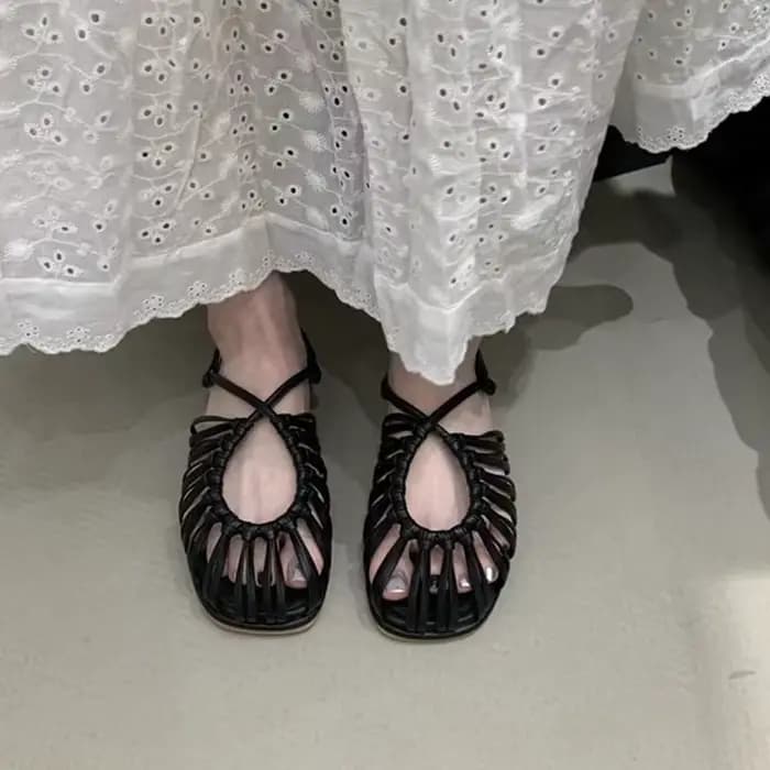 Sandales marron ajourées à bout fermé pour femme, nouvelles chaussures de plage bohèmes à semelle souple pour l'été, sandales romaines tendance
