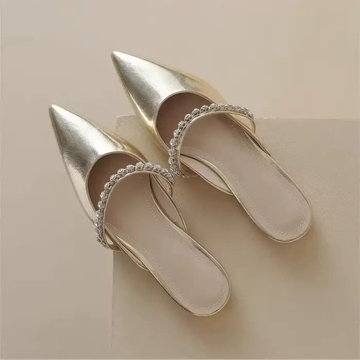 Diapositives sandales à talons bas or femme pantoufles chaussures à bout pointu pour les femmes à l'extérieur Eva Top Designs 2025 luxe prix Premium