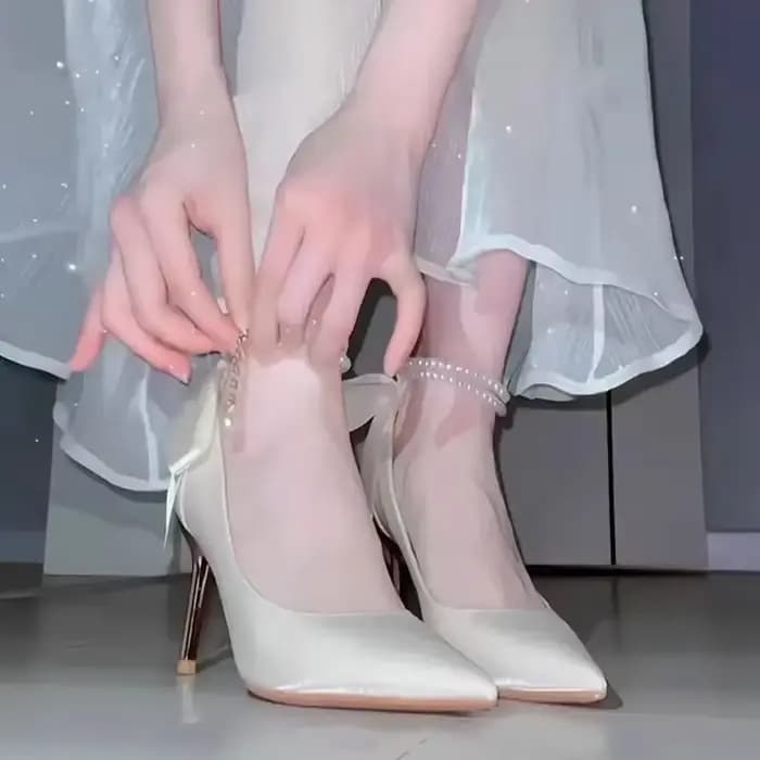Escarpins à talons hauts coordonnants avec nœud pour femmes