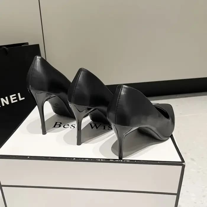 Talons hauts noirs femmes