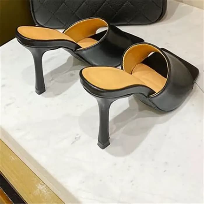 Nouveau bout carré talons hauts sandales femmes mode