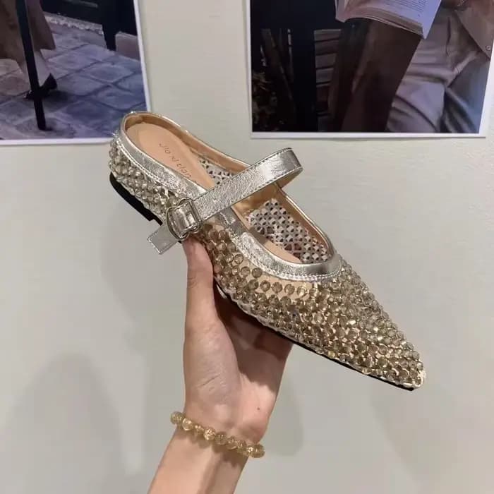 2025 nouveau français Vintage bout pointu boucle en métal strass tête demi pantoufles femmes en plein air mode Mule sandales à enfiler