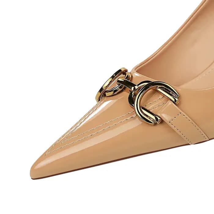 Escarpins à talons hauts pour femmes, chaussures élégantes de 7cm, 10.5cm, rouge, pour mariage, Premium, tendance, décoration en métal, nouvelle collection