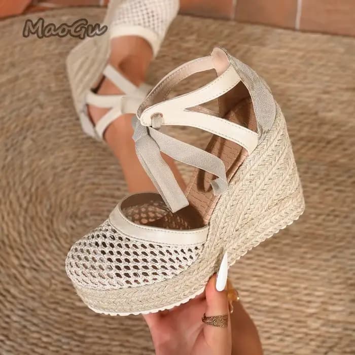 Sandales compensées en maille pour femme