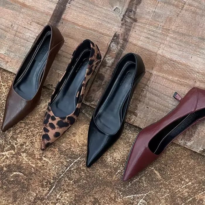 Chaussures à talons léopard vintage pour femme