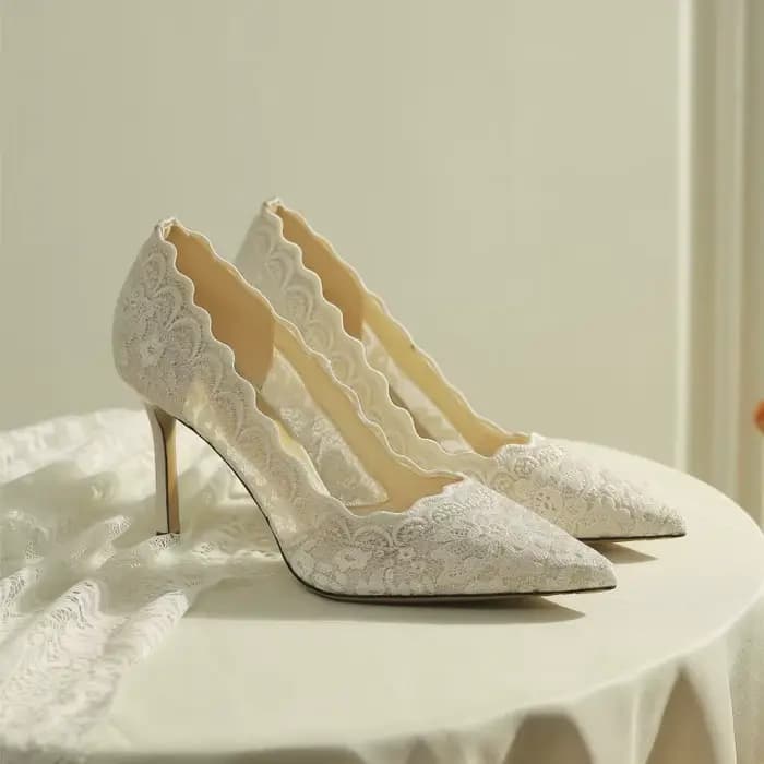Chaussures de mariage élégantes pour femmes à talons hauts