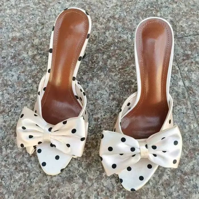 Sandales à talons aiguilles 2026 Printemps-Été Nouveauté Confortables et Polyvalentes à Bout Rond Ouvert