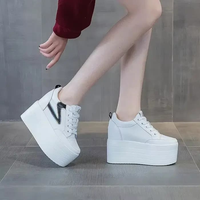 Talons compensés épais en cuir véritable