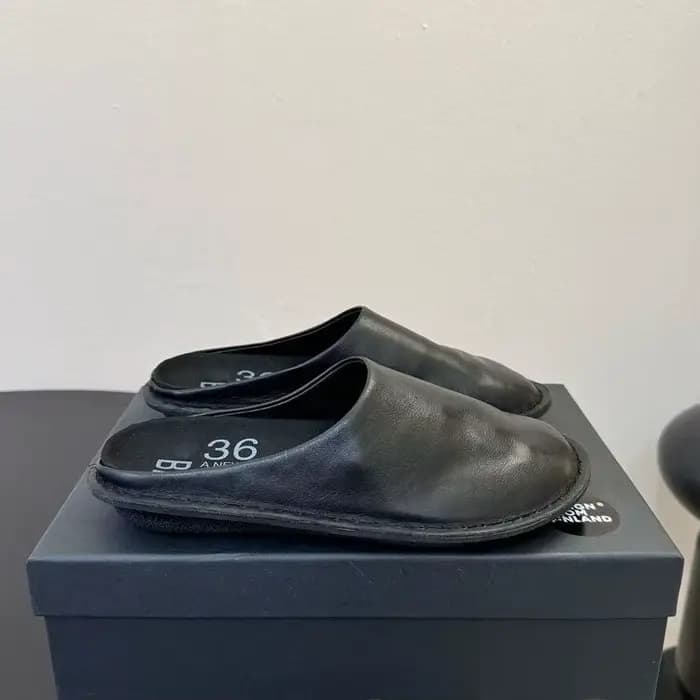 Nouvelles mules décontractées en cuir pour femmes 2026 – Sabots respirants et confortables à semelle plate pour l'intérieur et l'extérieur – Sandales d'été