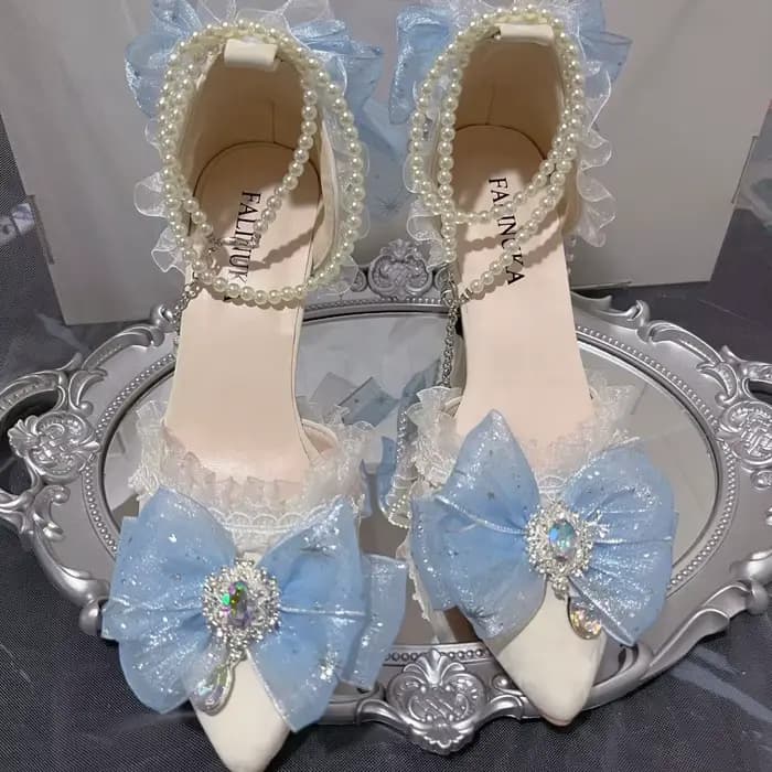 Chaussures à talons élégantes blanches et bleues pour femme