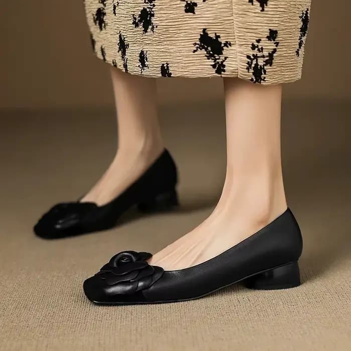 Chaussures élégantes à talons bas pour femmes