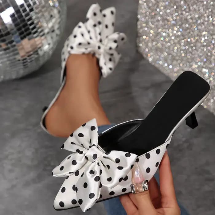 Chaussures à talons hauts à bout pointu pour femmes, sandales sexy, mules d'été tendance, chaussures élégantes à bride arrière, claquettes de marche pour femme