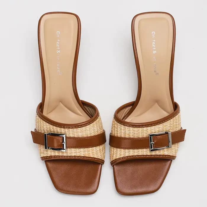 Nouvelles sandales d'été 2025 style rétro à talon fin pour femme, à porter en extérieur, à bout ouvert, tressées, à talon haut, pour les vacances à la plage, demi-mules