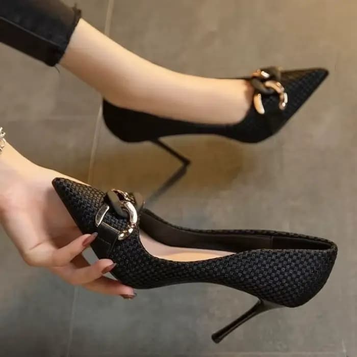 Chaussures à talons aiguilles à bout pointu pour femmes