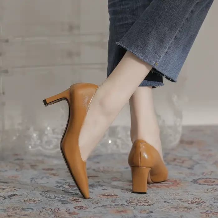 Chaussures en cuir à talons hauts pour femmes, escarpins rétro français, chaussures simples, talon moyen, noir, travail professionnel, nouveau