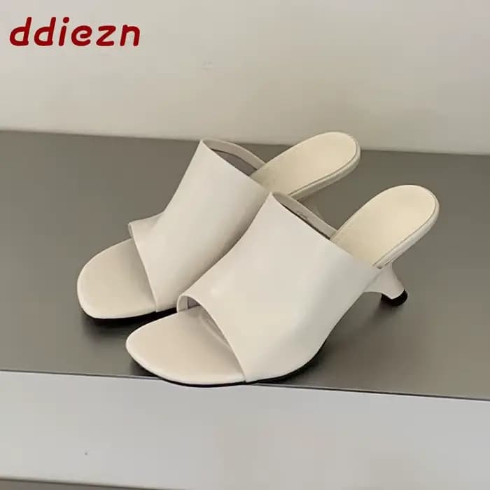 Nouvelles Sandales Décontractées Élégantes à Talons Mi-Hauts pour Femmes