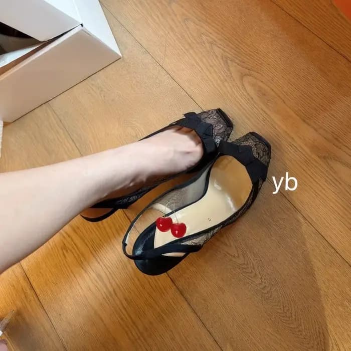 Nouvelles Chaussures Simples à Talons Hauts Fins pour Femme