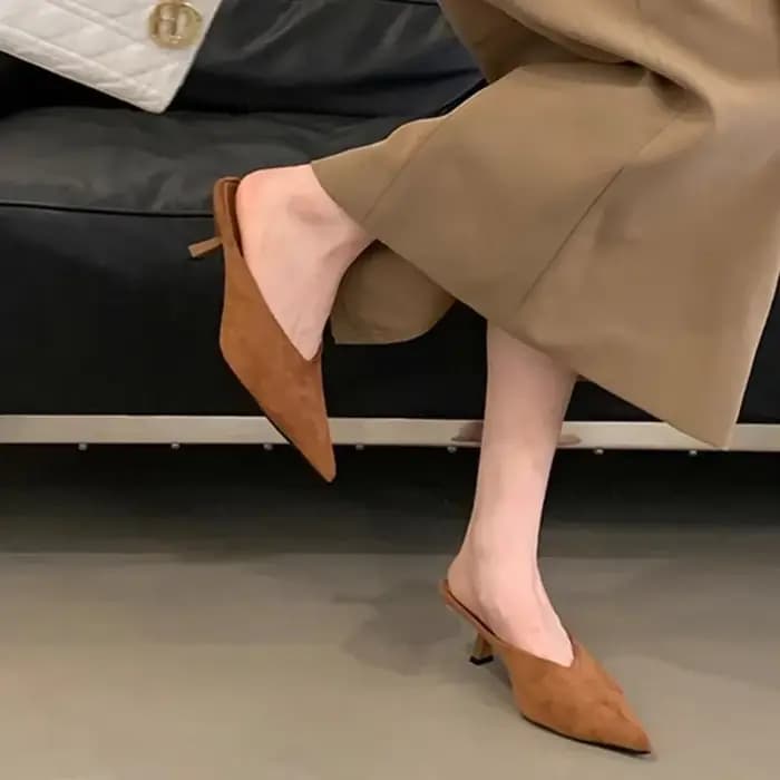 Bout pointu femmes pantoufles talons hauts robe De luxe Mules chaussures mode Sexy pompes 2025 été élégant concepteur Zapatos De Mujer