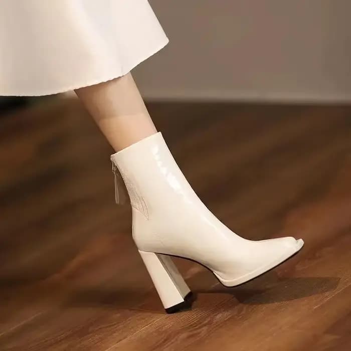 Nouvelles bottes à talons hauts pour femmes