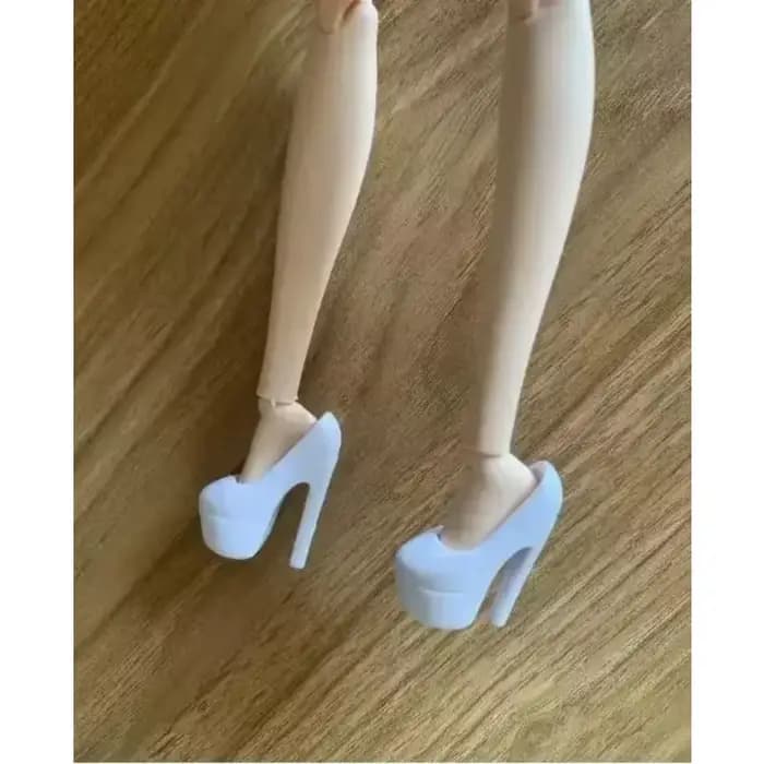 Chaussures à talons hauts de bonne qualité, chaussures de yoga faites pour bouger, gros pied, poupées BB BBIKG64, vente en gros, nouveaux styles