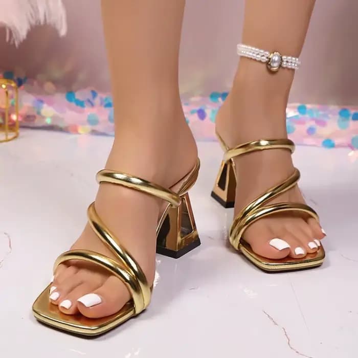 Nouvelles sandales d'été 2026 pour femmes à talons hauts