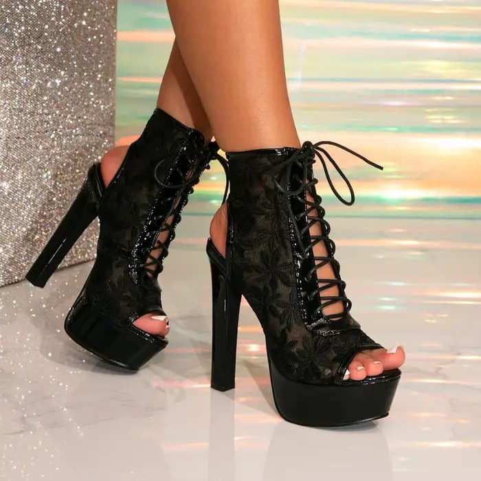 Sandales sexy pour femmes, à lacets ajourés, bout ouvert, plateforme, talons hauts épais, style bottines, été 2026, grandes tailles