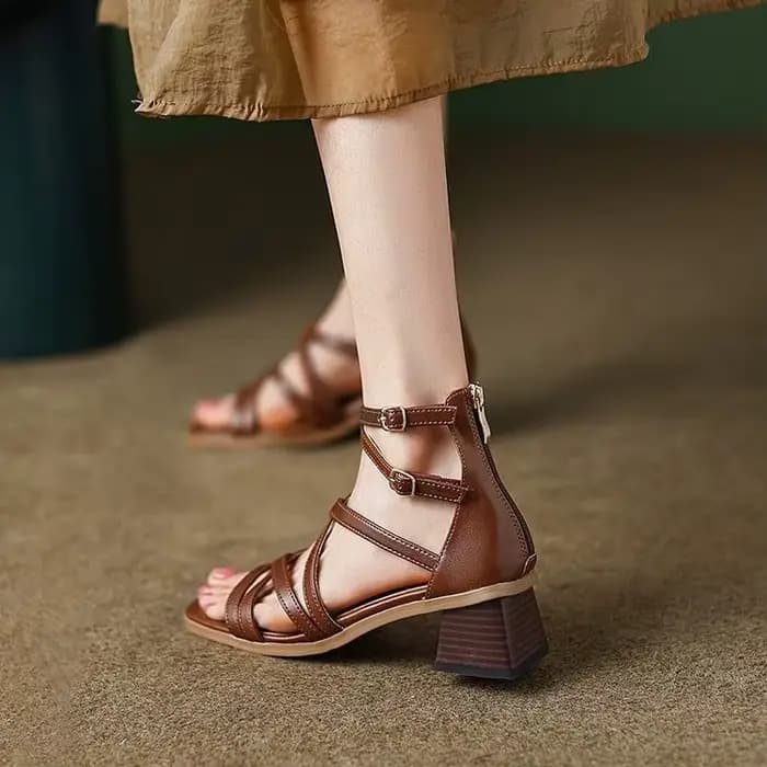 Sandales Rétro Romaines pour Femme – Nouvelle Collection Été – Talon Épais – Modèle Unique à Bride