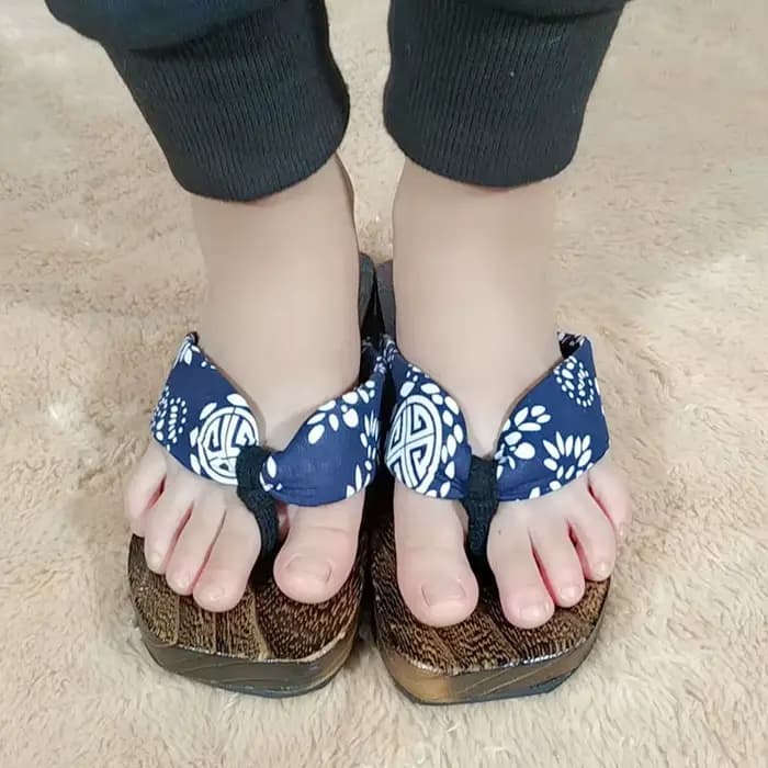 Sandales japonaises sabots à semelle plate