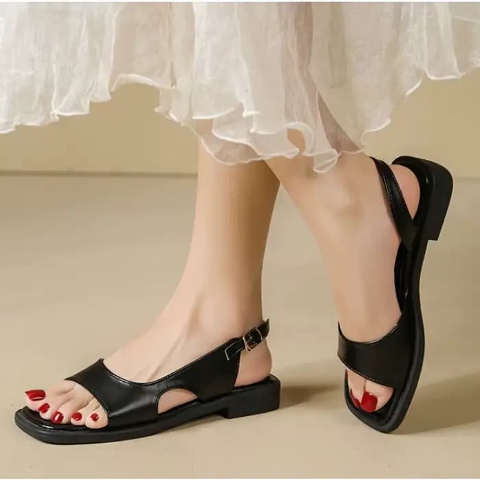 Sandales rétro pour femmes été 2026, bout carré simple, talon bas, en cuir, chaussures décontractées pour femmes pour l'extérieur. Taille 35 - 43
