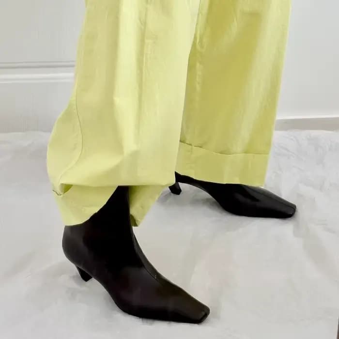 Bottines à talons aiguilles pour femmes